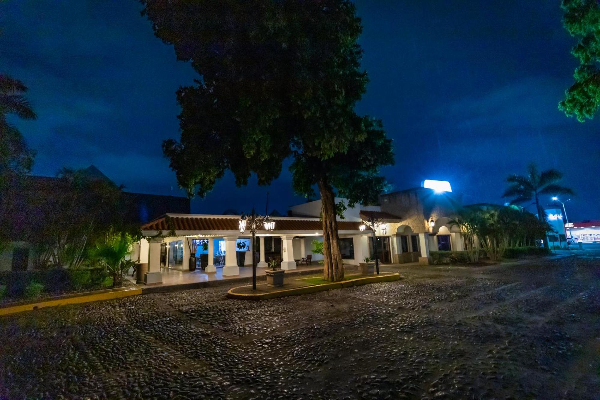 Inhouse Select Hacienda Tres Rios Ξενοδοχείο Culiacán Εξωτερικό φωτογραφία